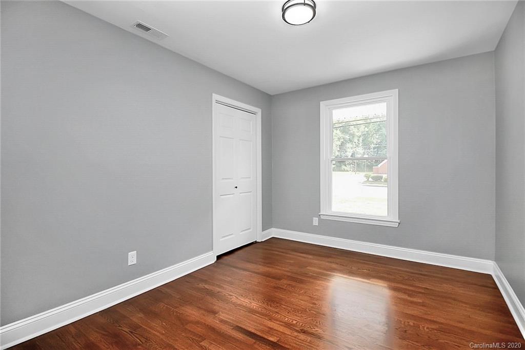 920 Clanton Road Charlotte, NC 28217 - Photo 25 of 33 Gallery Image 25