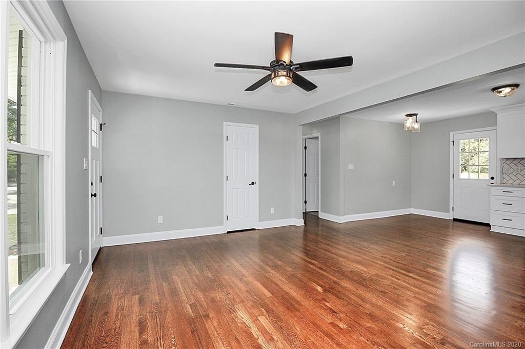 920 Clanton Road Charlotte, NC 28217 - Photo 8 of 33 Gallery Image 8