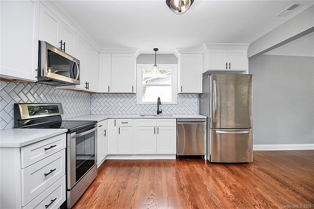 920 Clanton Road Charlotte, NC 28217 - Photo 10 of 33 Gallery Image 10