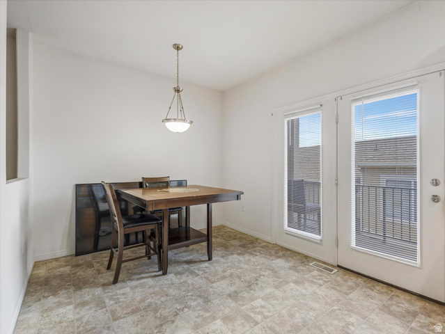 5038 West Red Shale Road Herriman, UT 84096 - Photo 6 of 16 Light-toned wall paint throughout