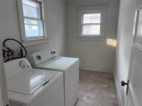 $1,550 | 135 Arbordale Avenue, Rochester, NY 14610