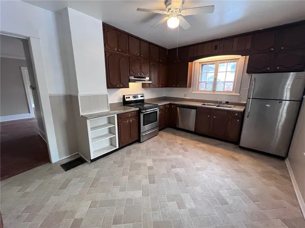 $1,550 | 135 Arbordale Avenue, Rochester, NY 14610