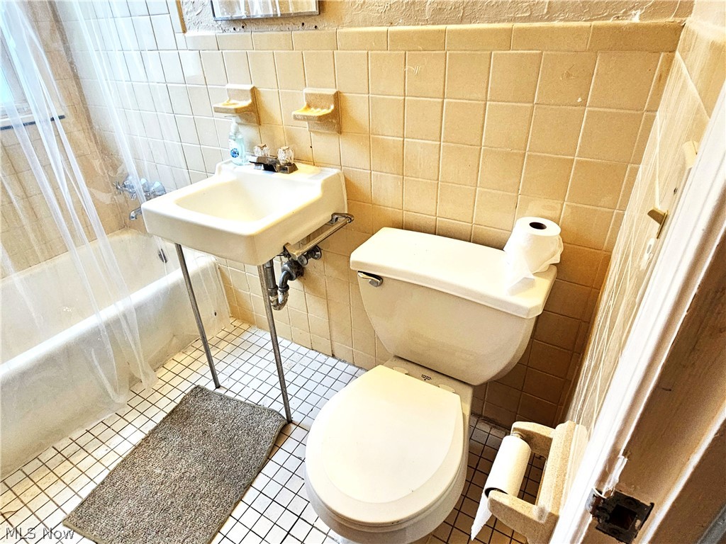 4032 Ridge Road, Unit 3 Cleveland, OH 44144 - Photo 14 of 16