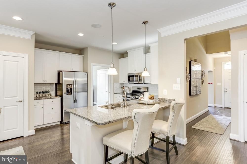 301 Hidden Acres Lane Moorestown, NJ 08057 - Photo 2 of 14