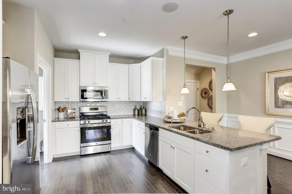 301 Hidden Acres Lane Moorestown, NJ 08057 - Photo 4 of 14