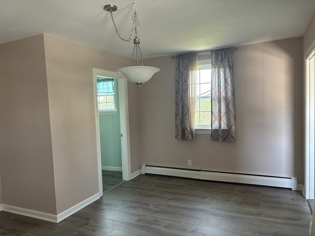 267 Sterling Street Fall River, MA 02721 - Photo 16 of 27 Gallery Image 16