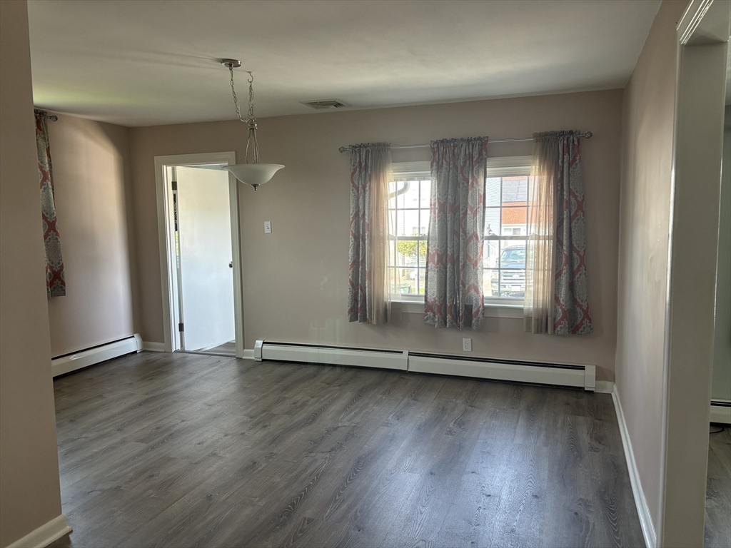 267 Sterling Street Fall River, MA 02721 - Photo 17 of 27 Gallery Image 17