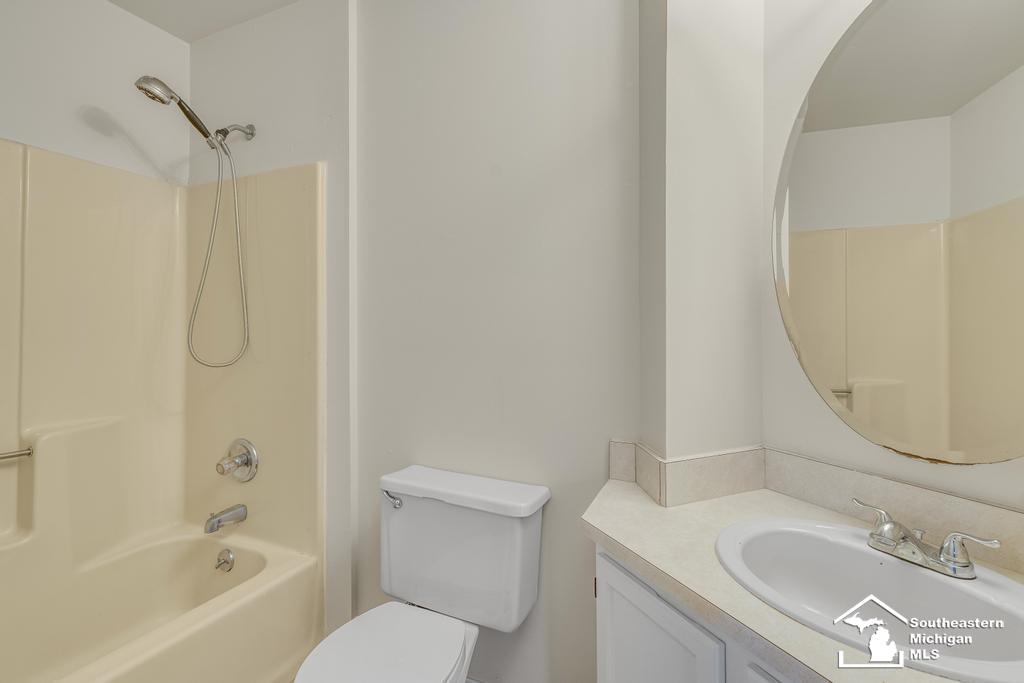 640 Carleton Rockwood Road Carleton, MI 48117 - Photo 38 of 62 50159971-b8d15f43-4cfe-43fd-8637-85812b9716ed.JPG