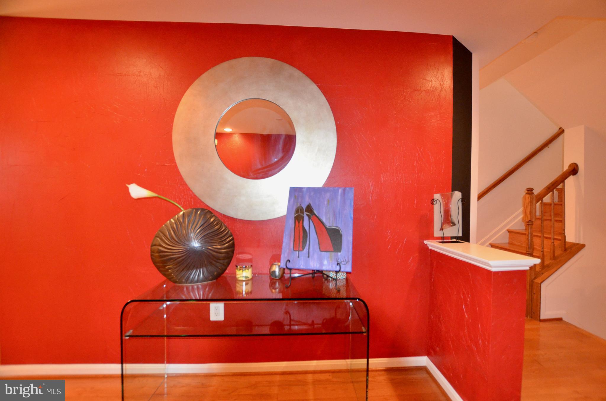 2722 Stanton Road Southeast Washington, DC 20020 - Photo 16 of 70 Decorative Wall