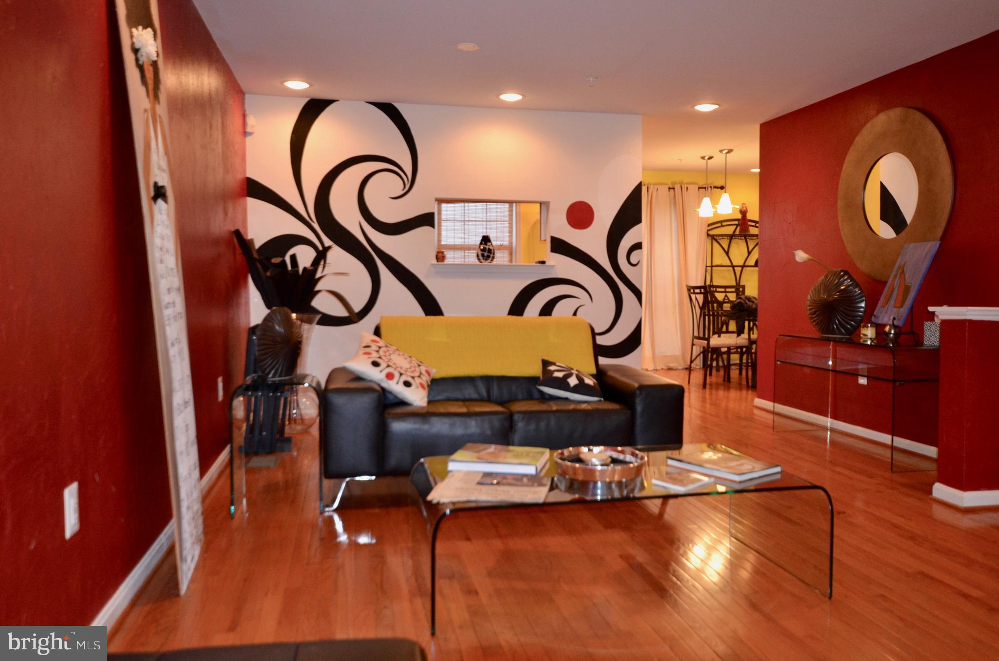 2722 Stanton Road Southeast Washington, DC 20020 - Photo 17 of 70 Living Room