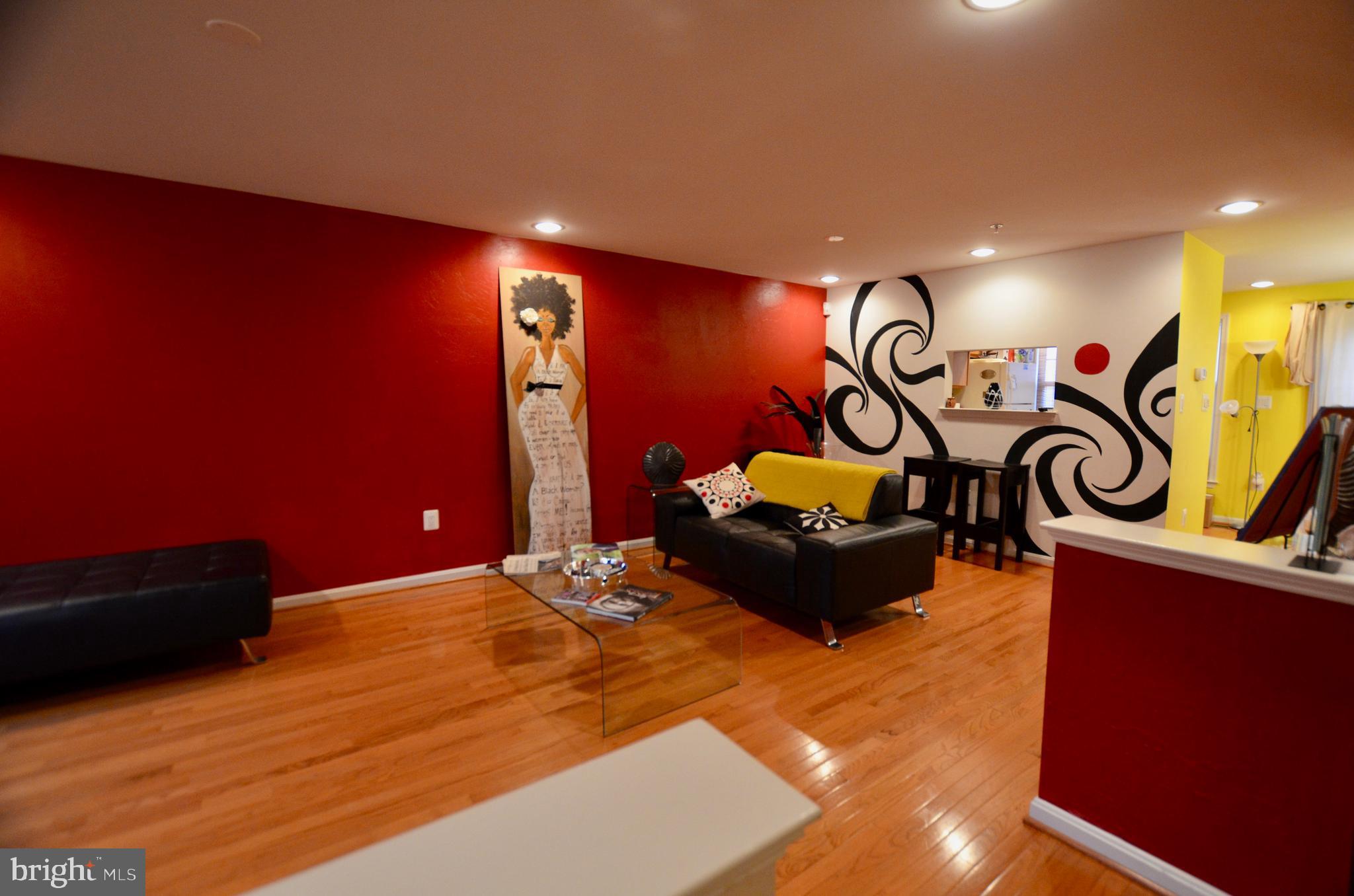 2722 Stanton Road Southeast Washington, DC 20020 - Photo 20 of 70 Living Room