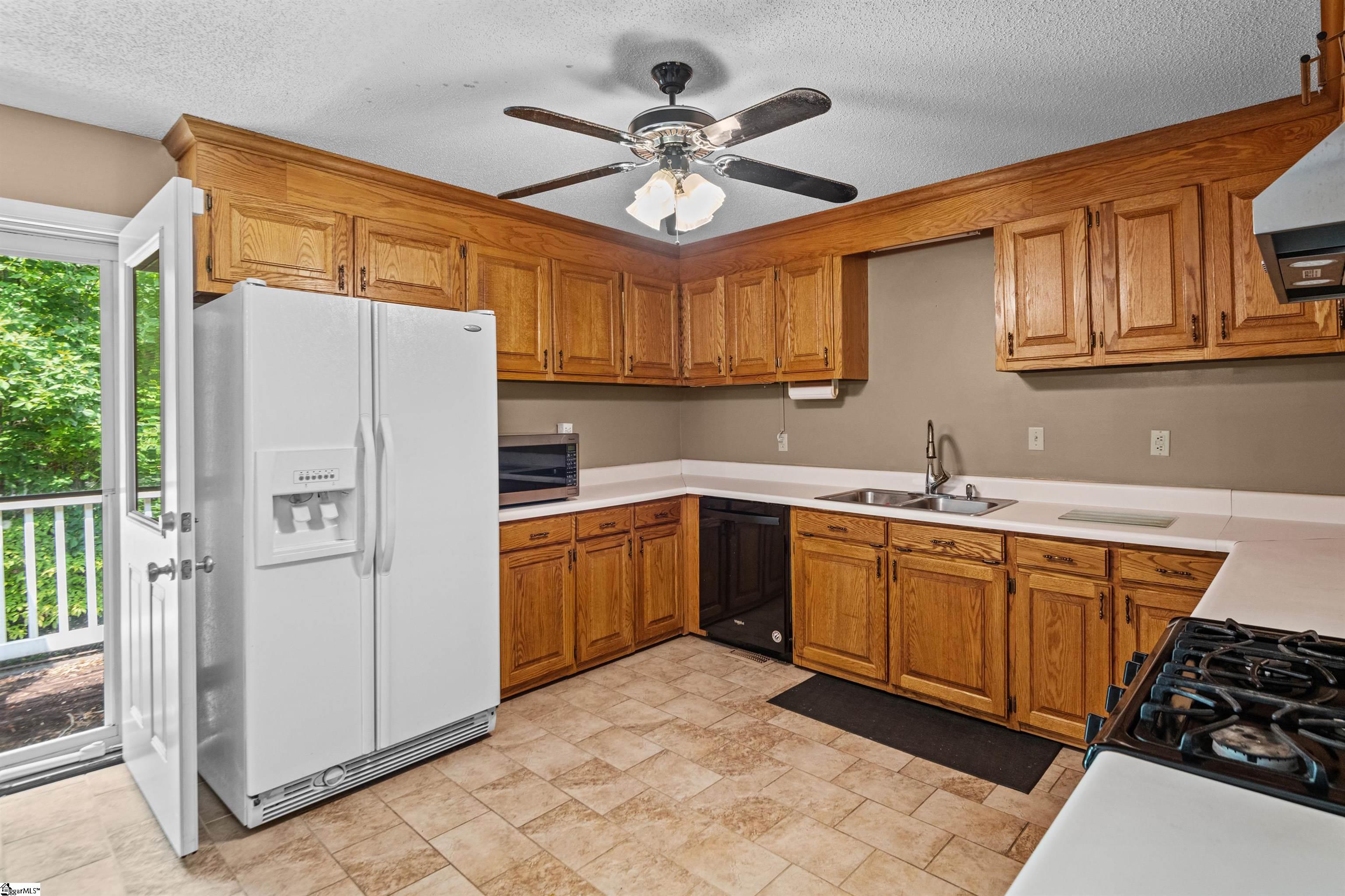 115 Zion Street Easley, SC 29640 - Photo 12 of 36