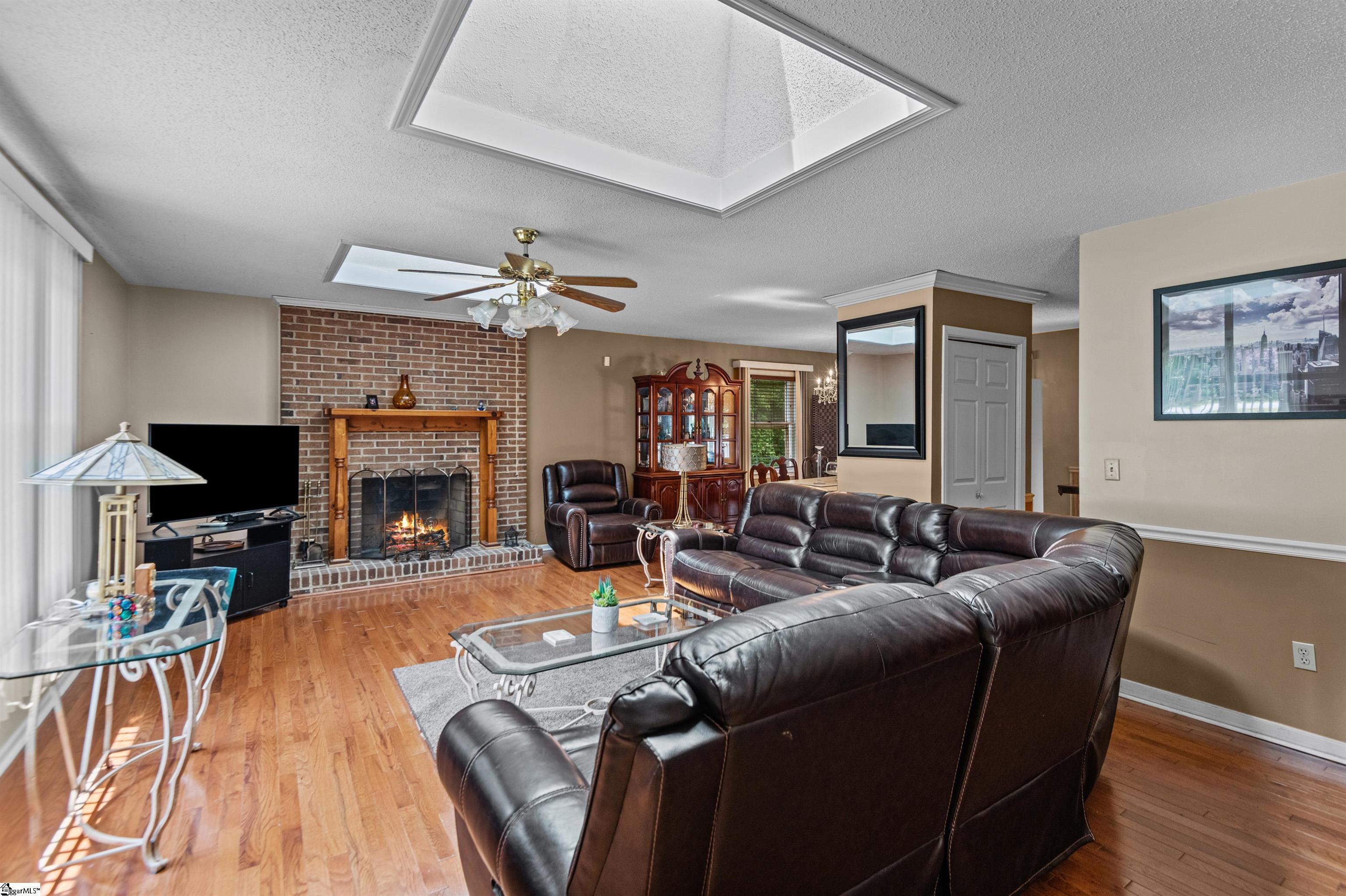 115 Zion Street Easley, SC 29640 - Photo 3 of 36