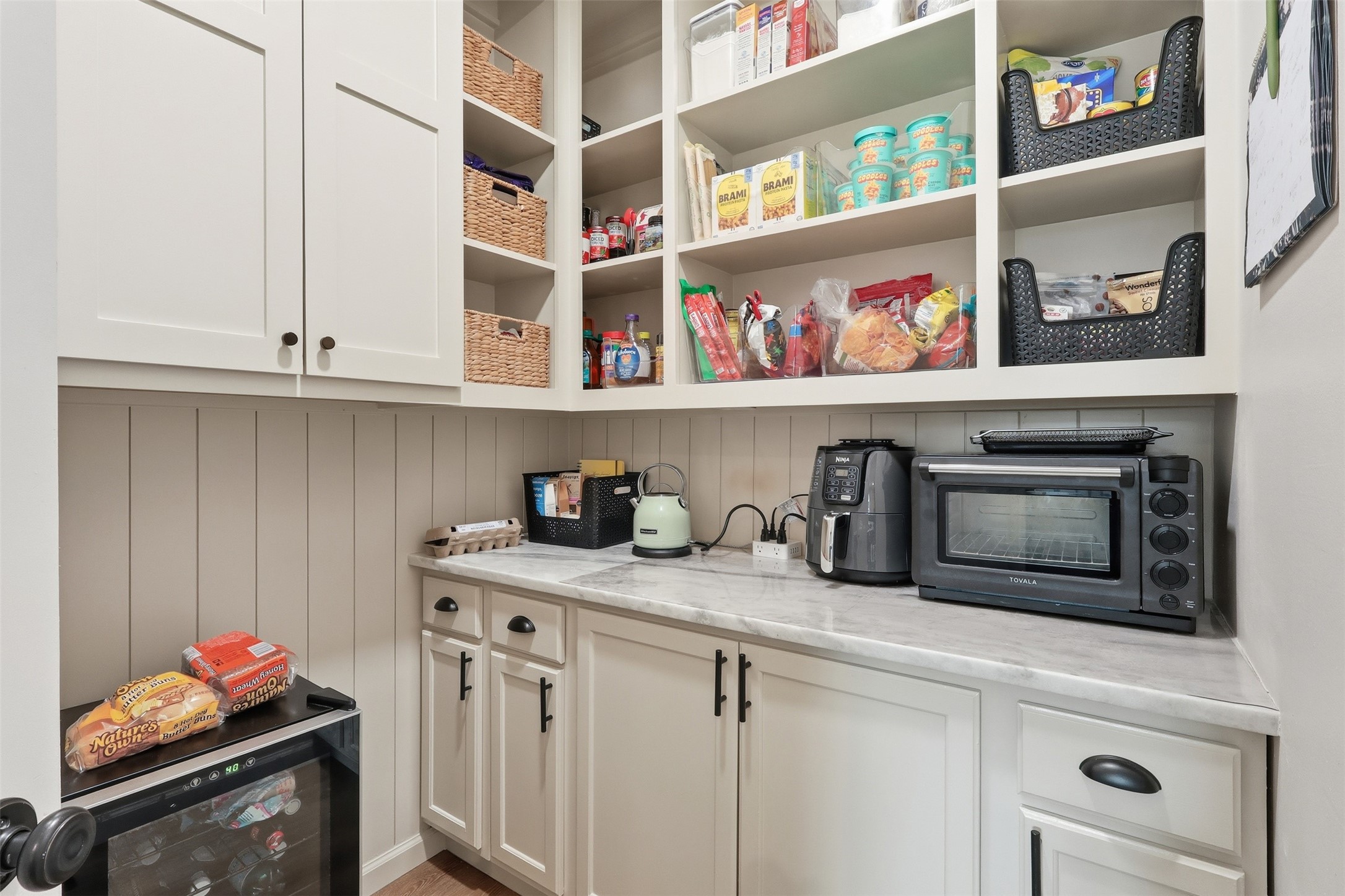 10 Raintree Place The Woodlands, TX 77381 - Photo 12 of 50