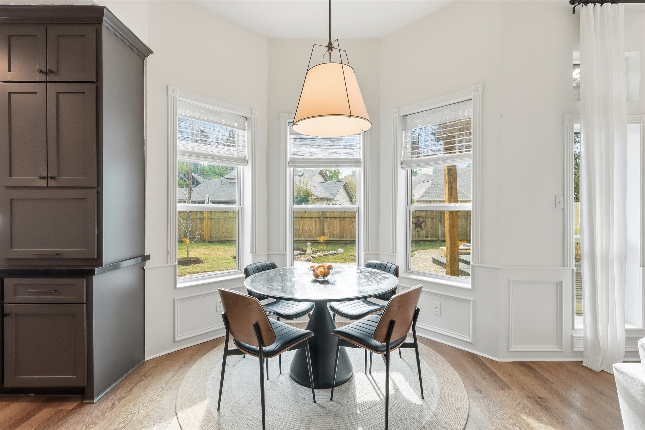 10 Raintree Place The Woodlands, TX 77381 - Photo 26 of 50