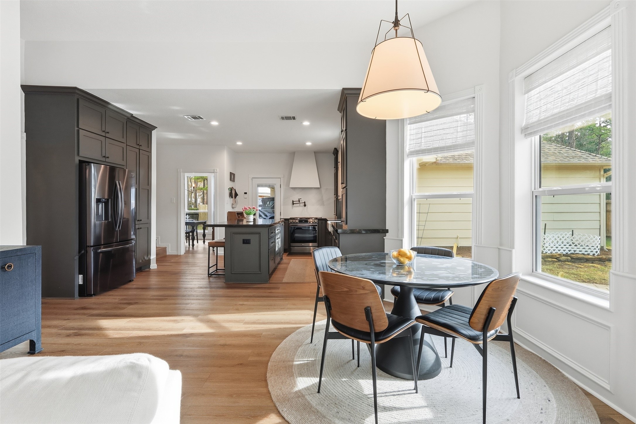 10 Raintree Place The Woodlands, TX 77381 - Photo 27 of 50