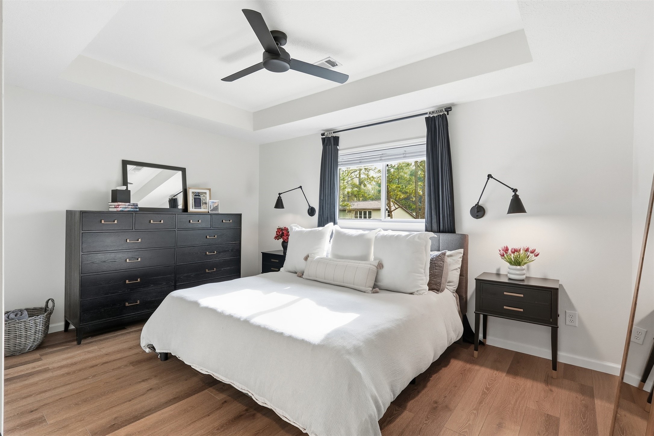 10 Raintree Place The Woodlands, TX 77381 - Photo 41 of 50