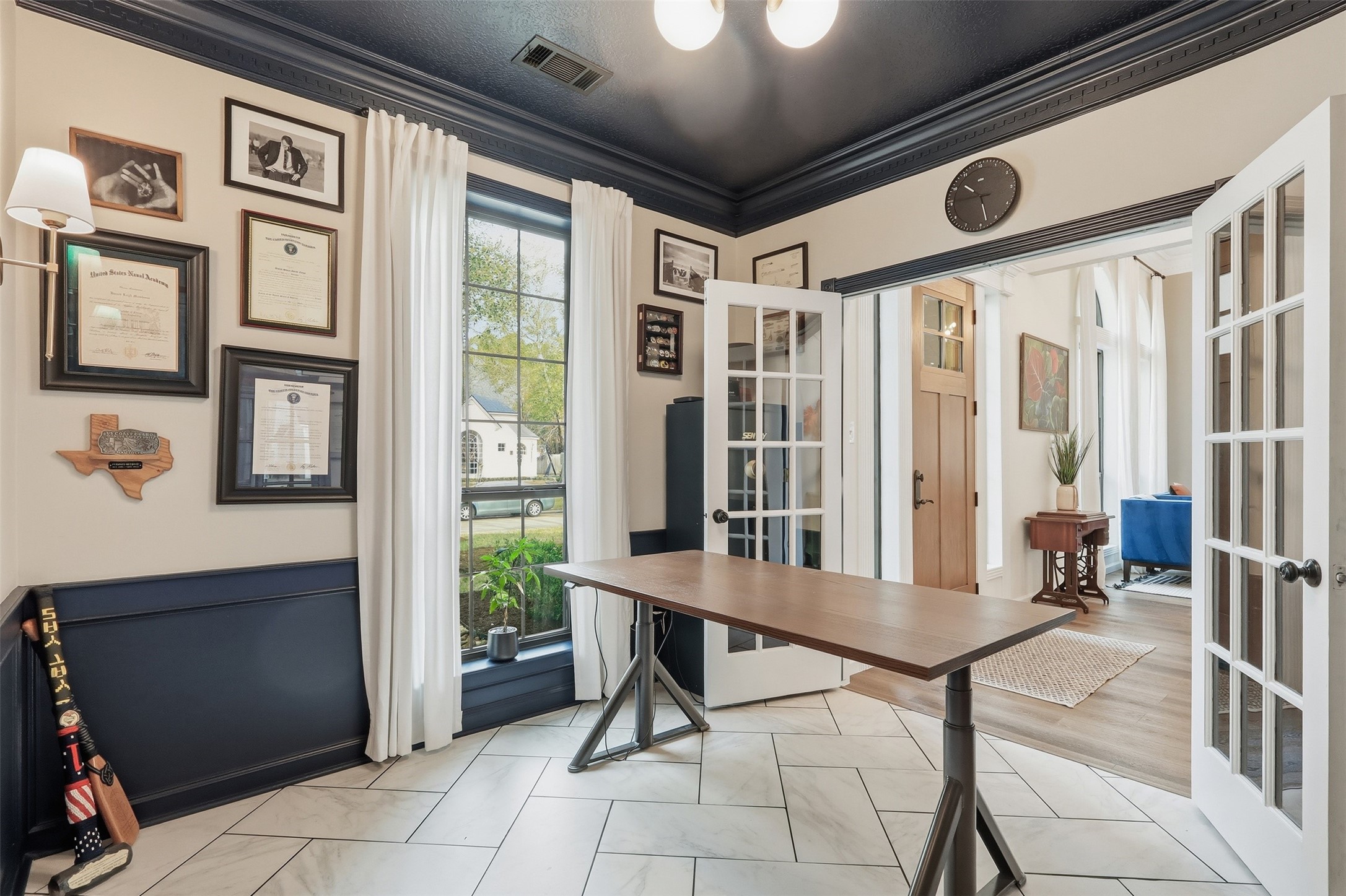 10 Raintree Place The Woodlands, TX 77381 - Photo 7 of 50