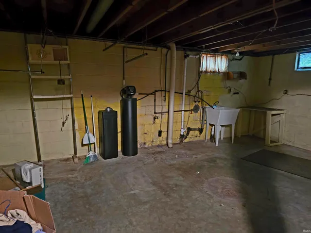 2001 North 18th Street, Lafayette, IN 47904