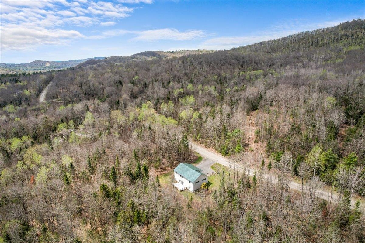 91 Oak Ridge Road Bethlehem, NH 03574 - Photo 32 of 33 Gallery Image 32