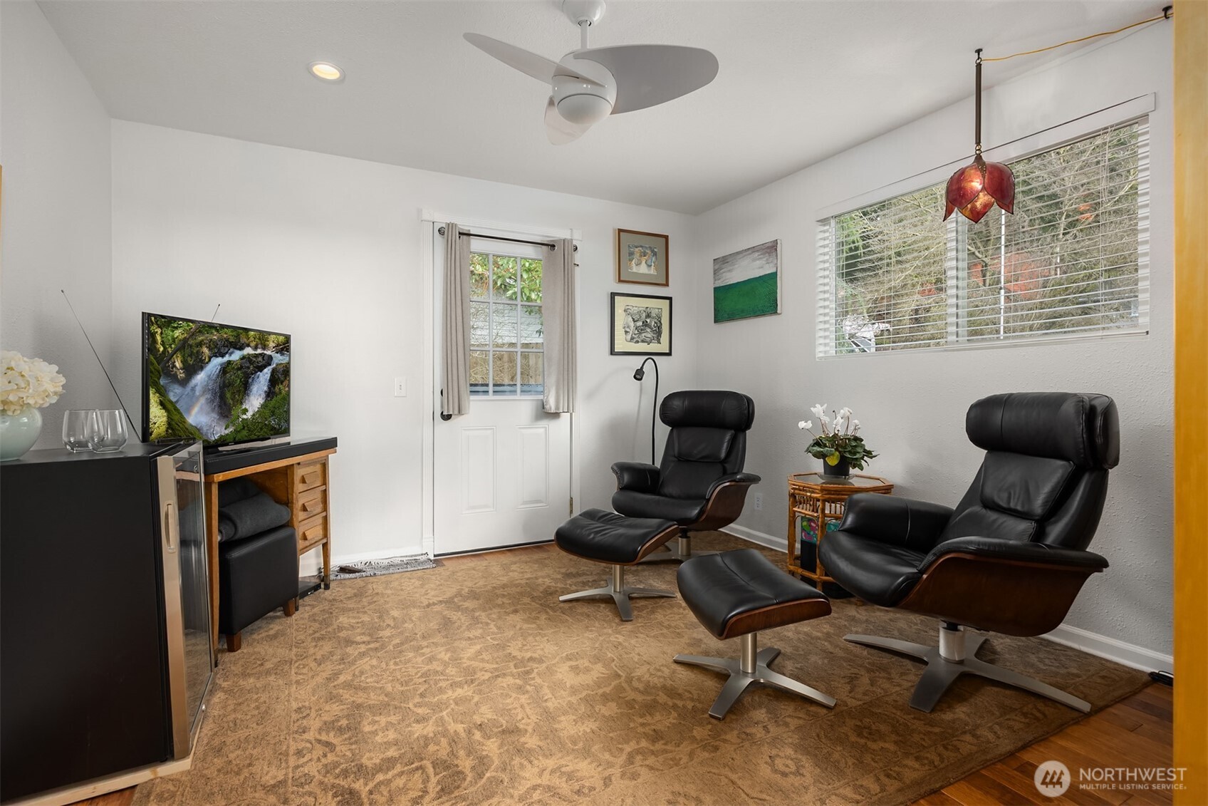 26468 Kingsview Loop Northeast Kingston, WA 98346 - Photo 11 of 40