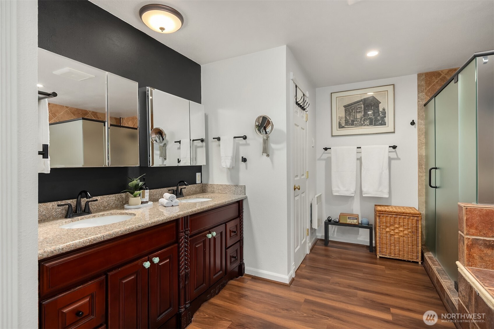 26468 Kingsview Loop Northeast Kingston, WA 98346 - Photo 12 of 40