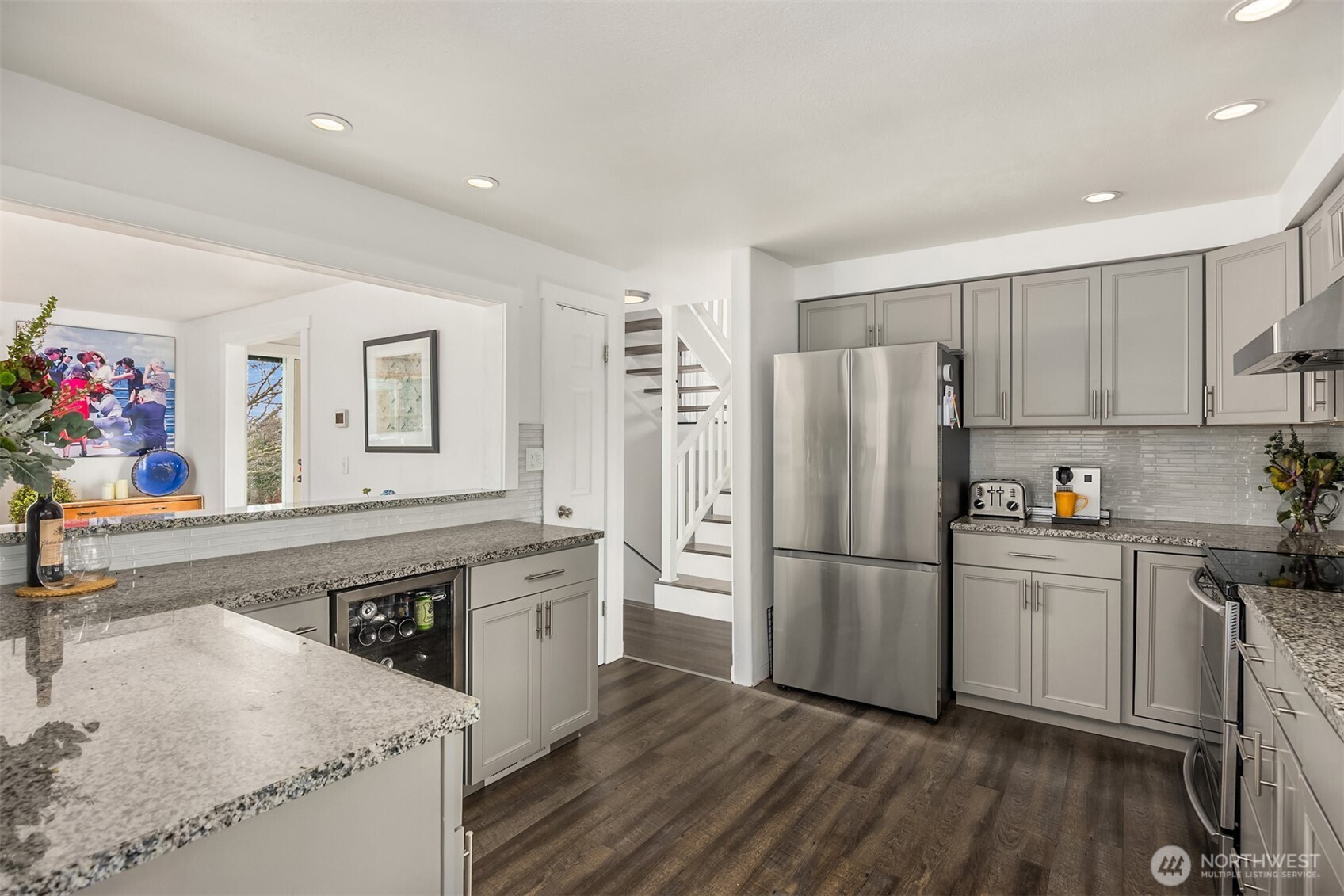 26468 Kingsview Loop Northeast Kingston, WA 98346 - Photo 6 of 40