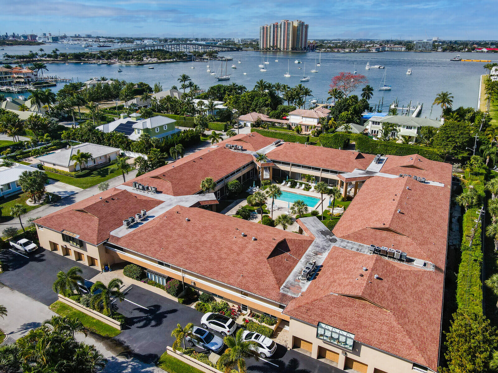1100 Surf Road, Unit 106 Singer Island, FL 33404 - Photo 29 of 39 west view