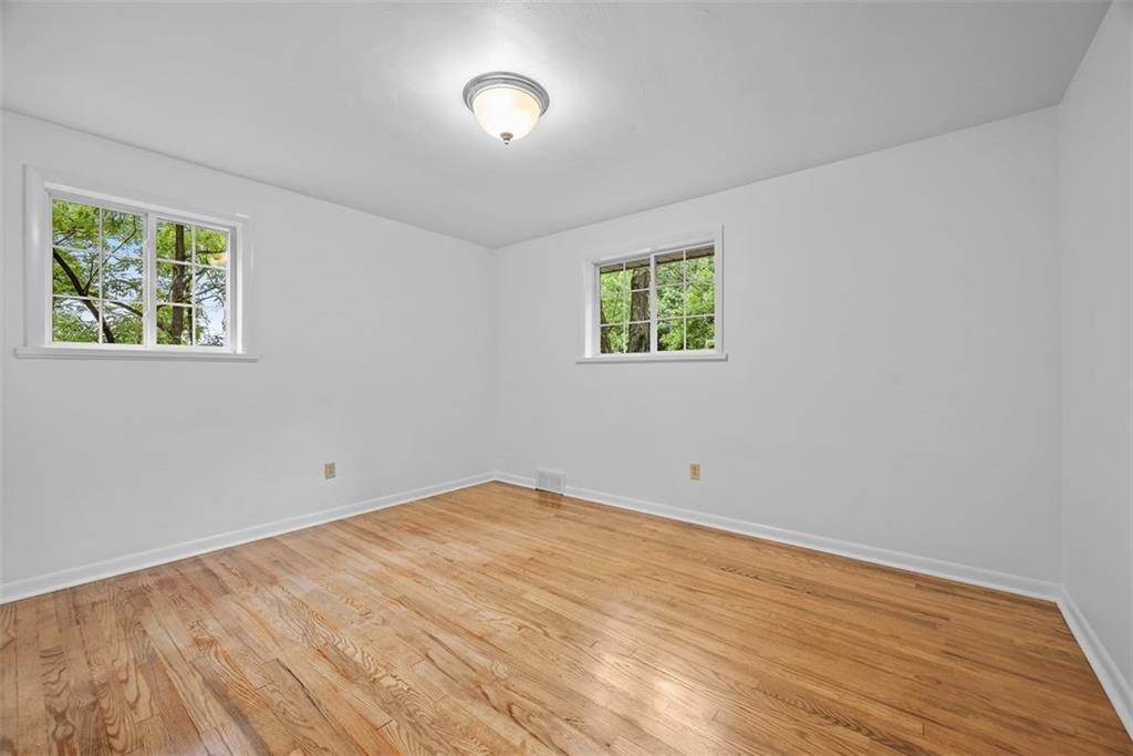 78 Butler Street Valencia, PA 16059 - Photo 12 of 25 Gallery Image 12