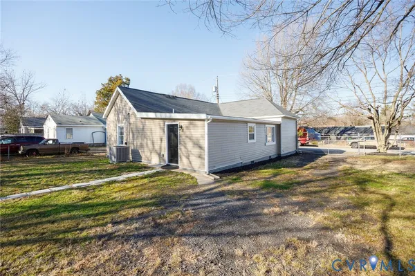 $289,500 | 2304 Gordon Street, Hopewell, VA 23860