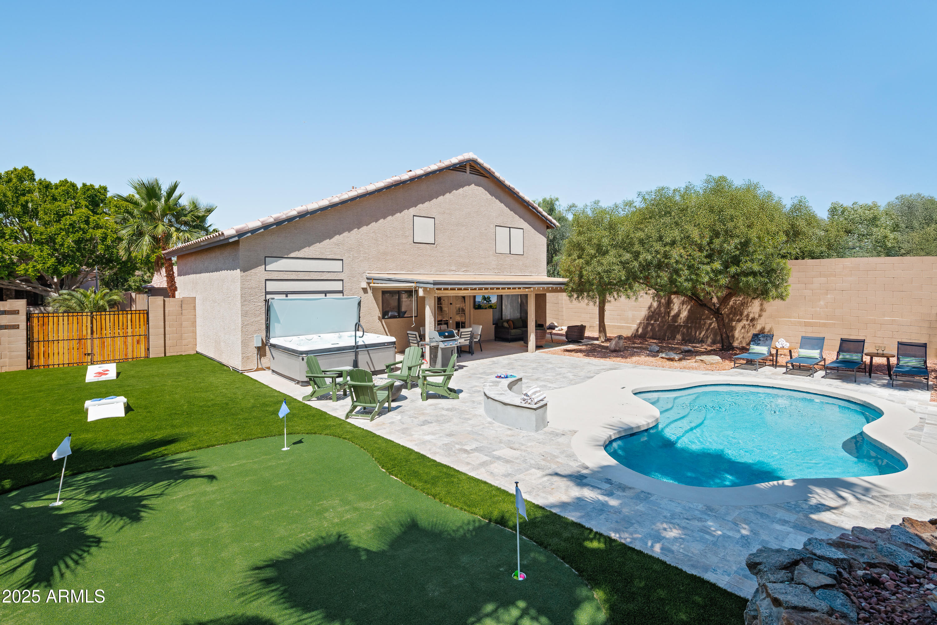20619 North 16th Way Phoenix, AZ 85024 - Photo 11 of 64 a view of a house with backyard and sitting area