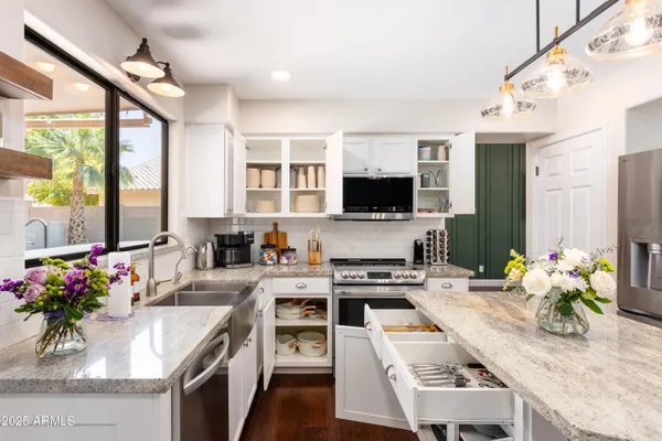 $10,975 | 20619 North 16th Way, Phoenix, AZ 85024