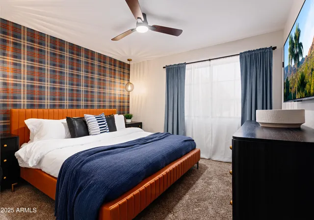 a close view of sink and tap