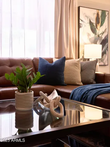 $17,995 | 20619 North 16th Way, Phoenix, AZ 85024