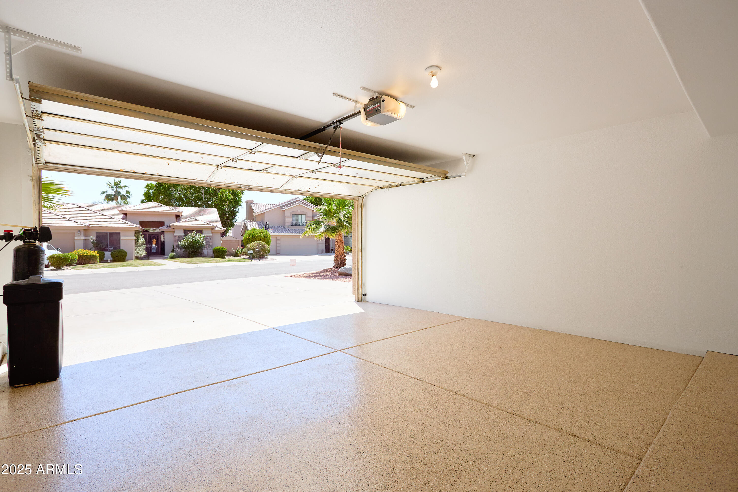 20619 North 16th Way Phoenix, AZ 85024 - Photo 56 of 64 2 Car Garage