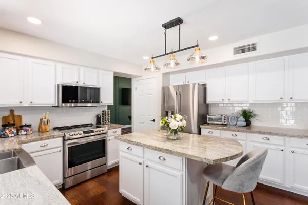 $11,295 | 20619 North 16th Way, Phoenix, AZ 85024