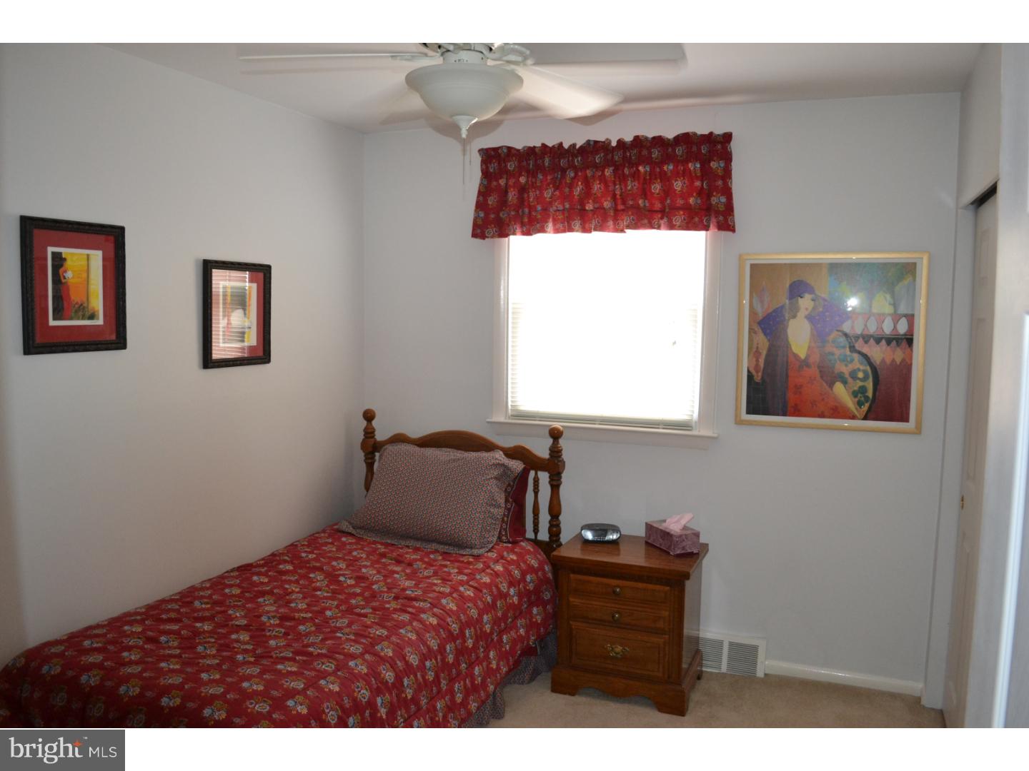 7319 Hill Road Philadelphia, PA 19128 - Photo 16 of 25 Gallery Image 16