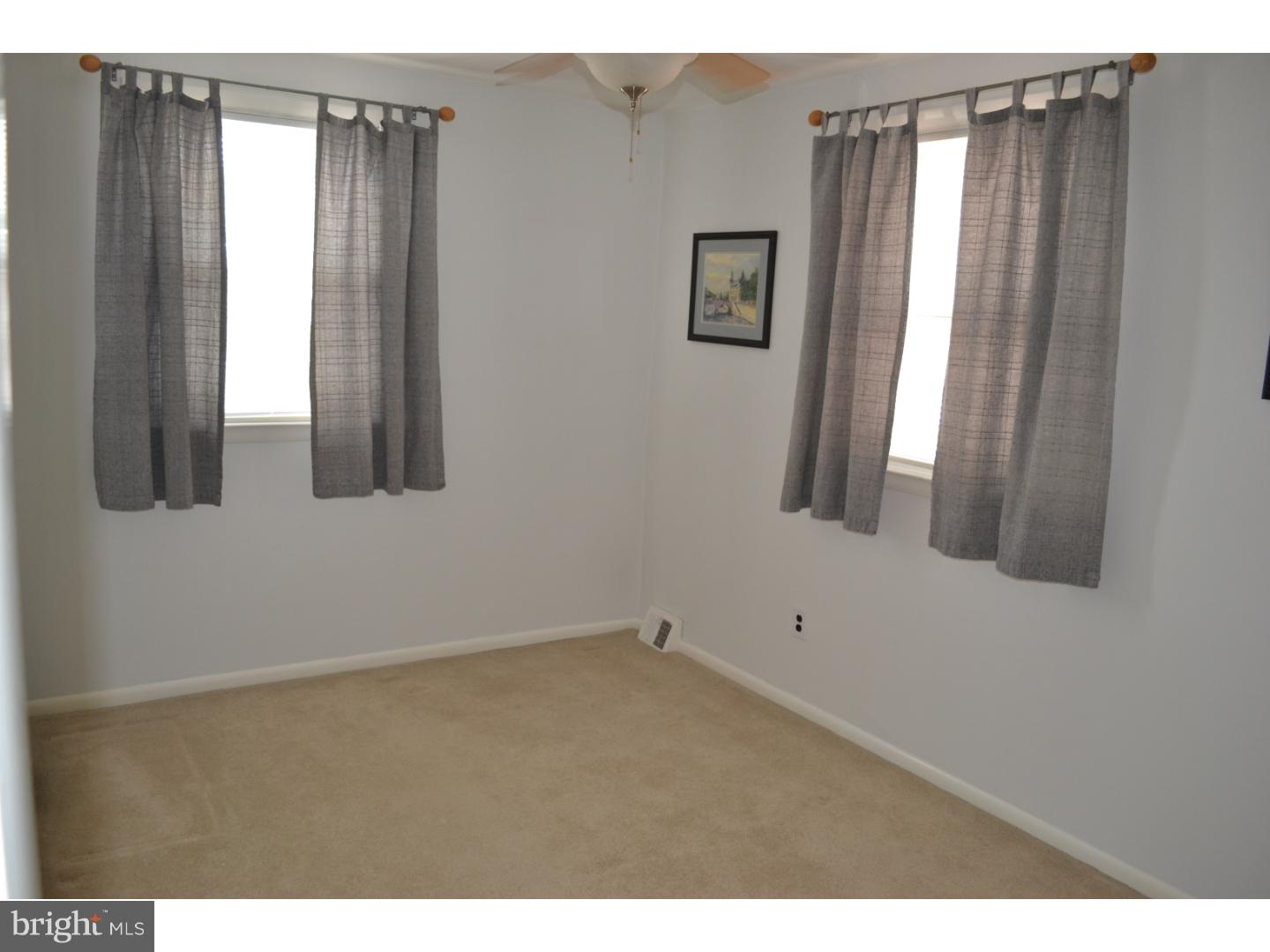 7319 Hill Road Philadelphia, PA 19128 - Photo 18 of 25 Gallery Image 18