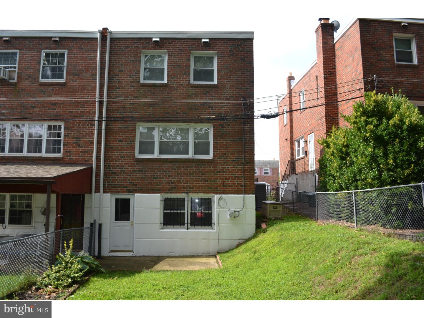 7319 Hill Road Philadelphia, PA 19128 - Photo 24 of 25 Gallery Image 24