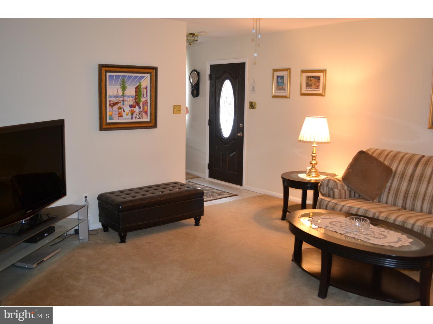 7319 Hill Road Philadelphia, PA 19128 - Photo 5 of 25 Gallery Image 5