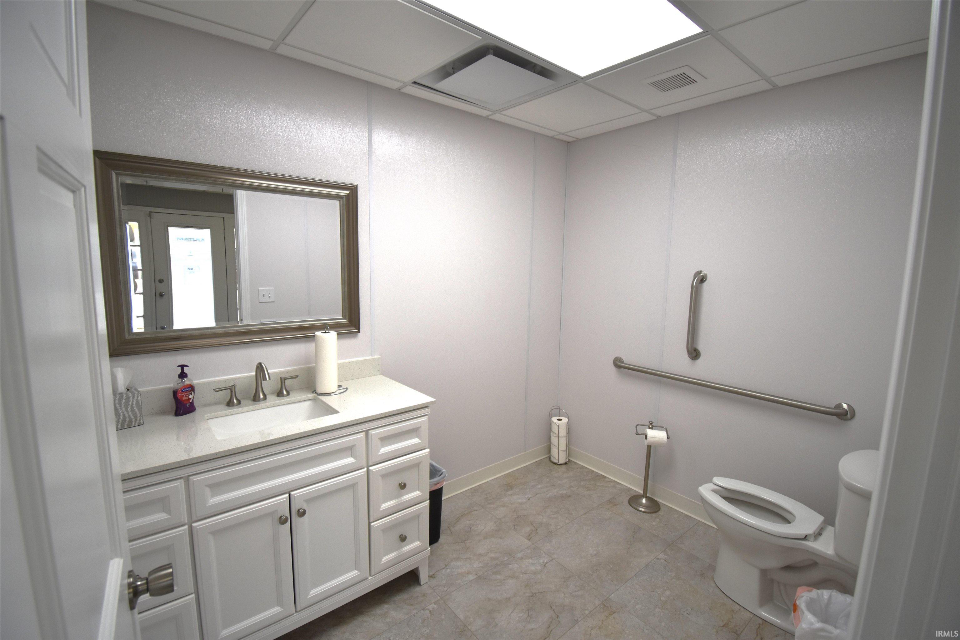 1225 South Walnut Street Bloomington, IN 47401 - Photo 7 of 9