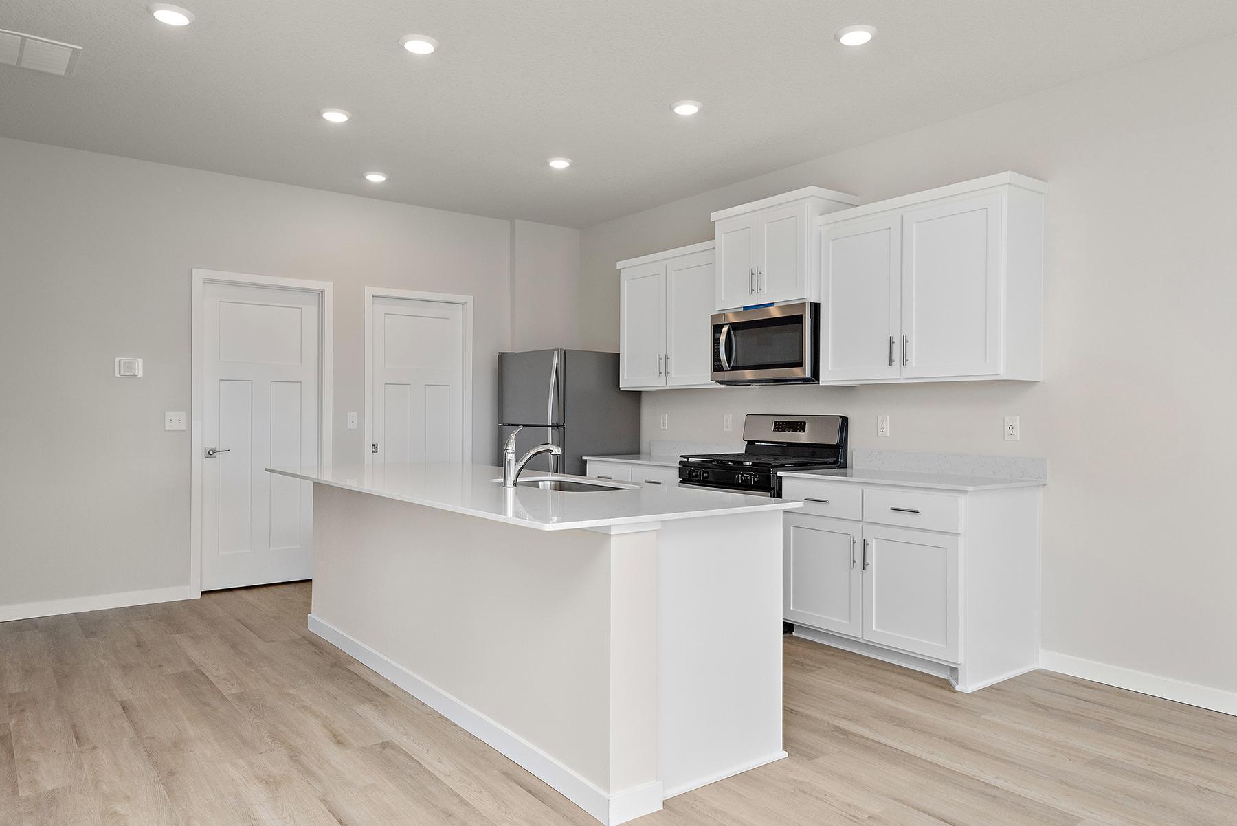 39723 Fallbrook Avenue North Branch, MN 55056 - Photo 11 of 24