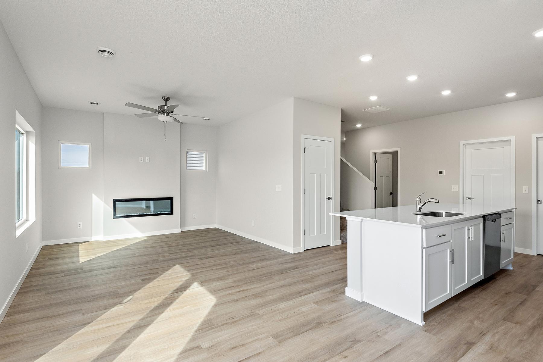 39723 Fallbrook Avenue North Branch, MN 55056 - Photo 7 of 24