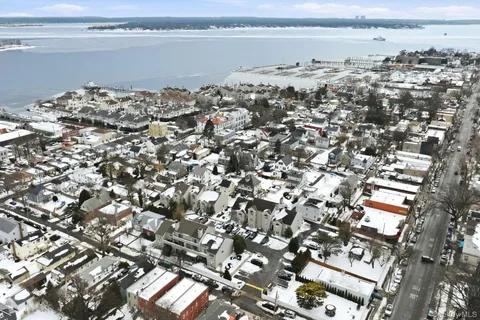 $499,000 | 152 Tier Street, Unit 211C | City Island