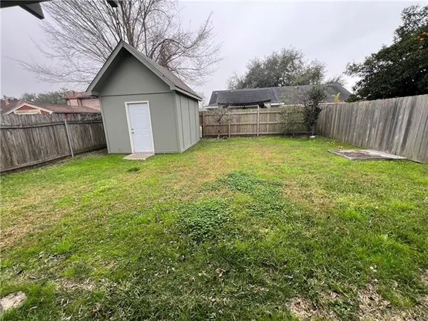 $1,650 | 2010 Snowbird Drive, Harvey, LA 70058