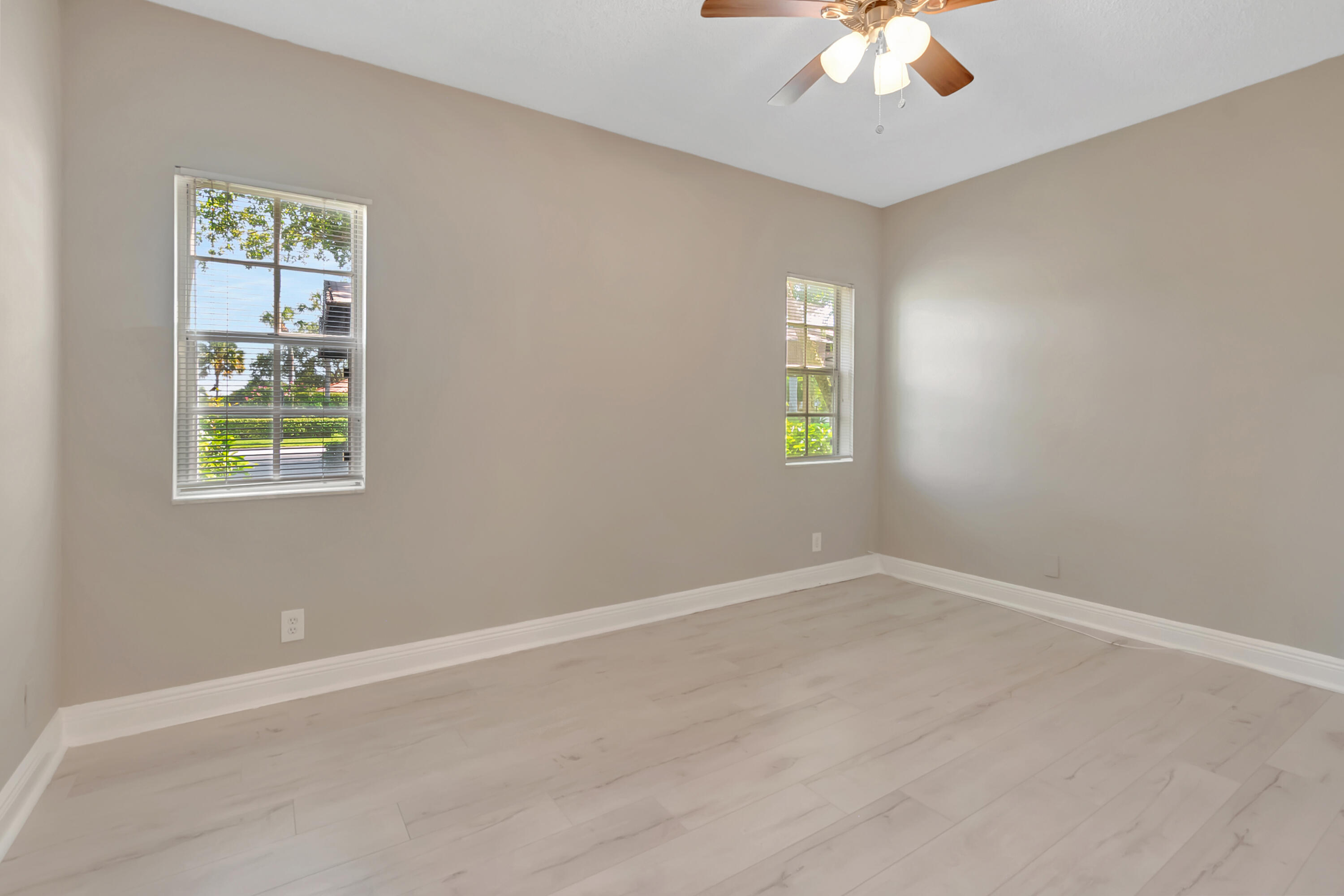 7655 Cinebar Drive, Unit 105 Boca Raton, FL 33433 - Photo 17 of 44 25-print-DSC_0851
