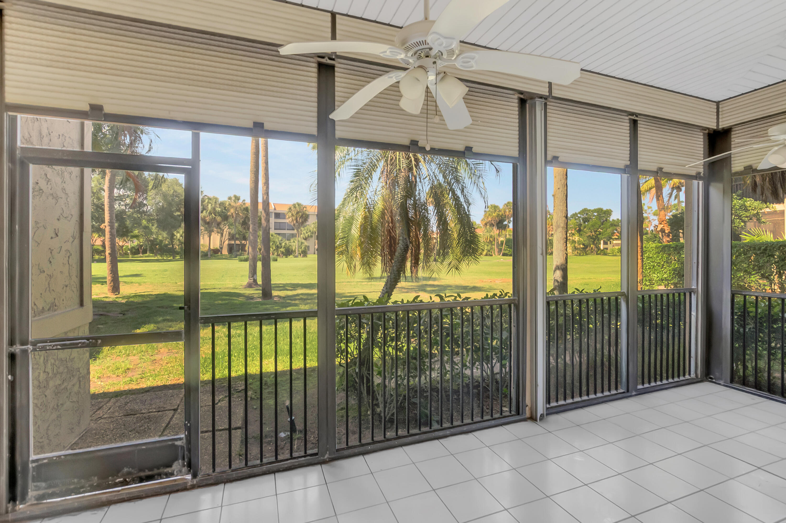 7655 Cinebar Drive, Unit 105 Boca Raton, FL 33433 - Photo 24 of 44 33-print-DSC_0891