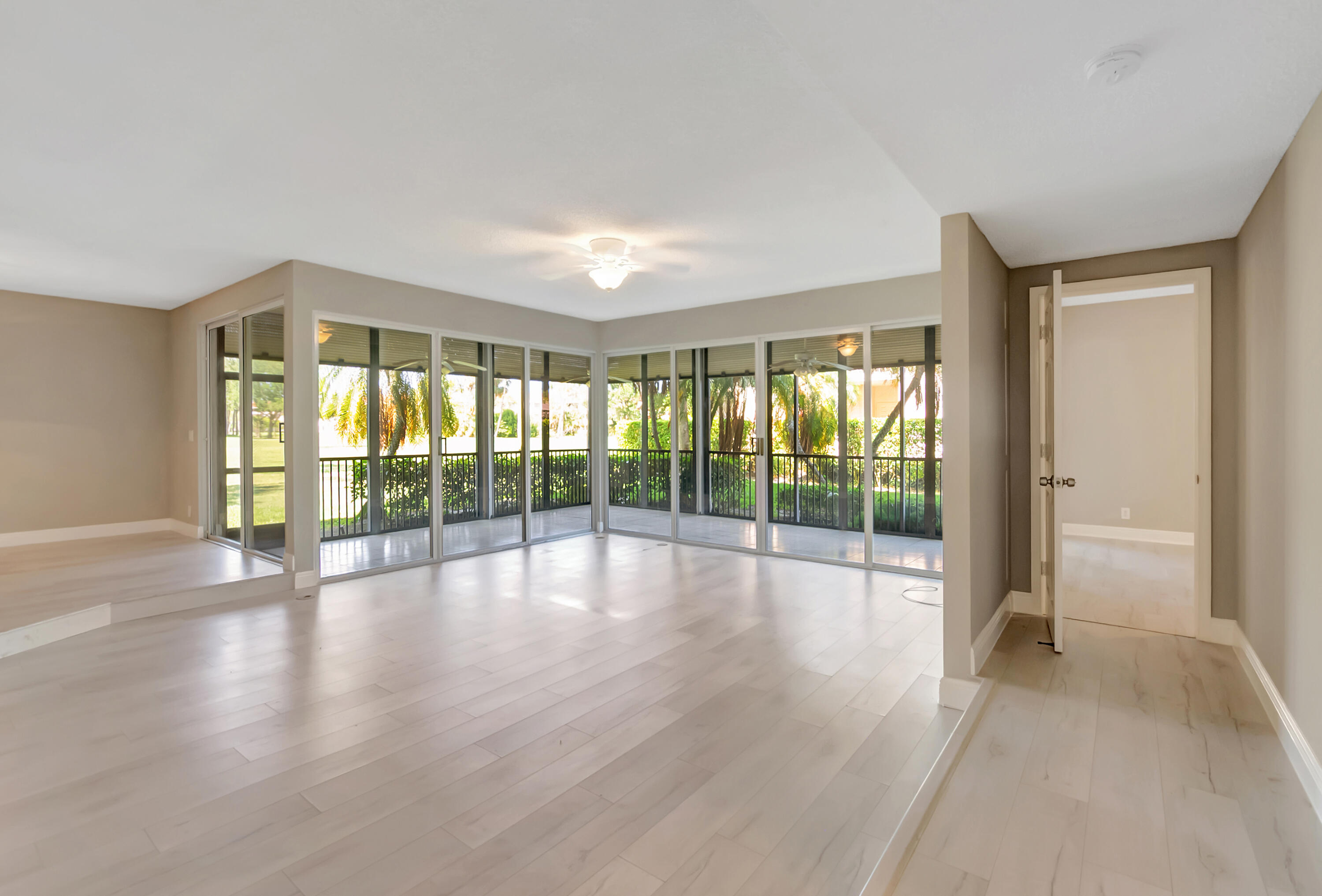 7655 Cinebar Drive, Unit 105 Boca Raton, FL 33433 - Photo 4 of 44 4-print-DSC_0746