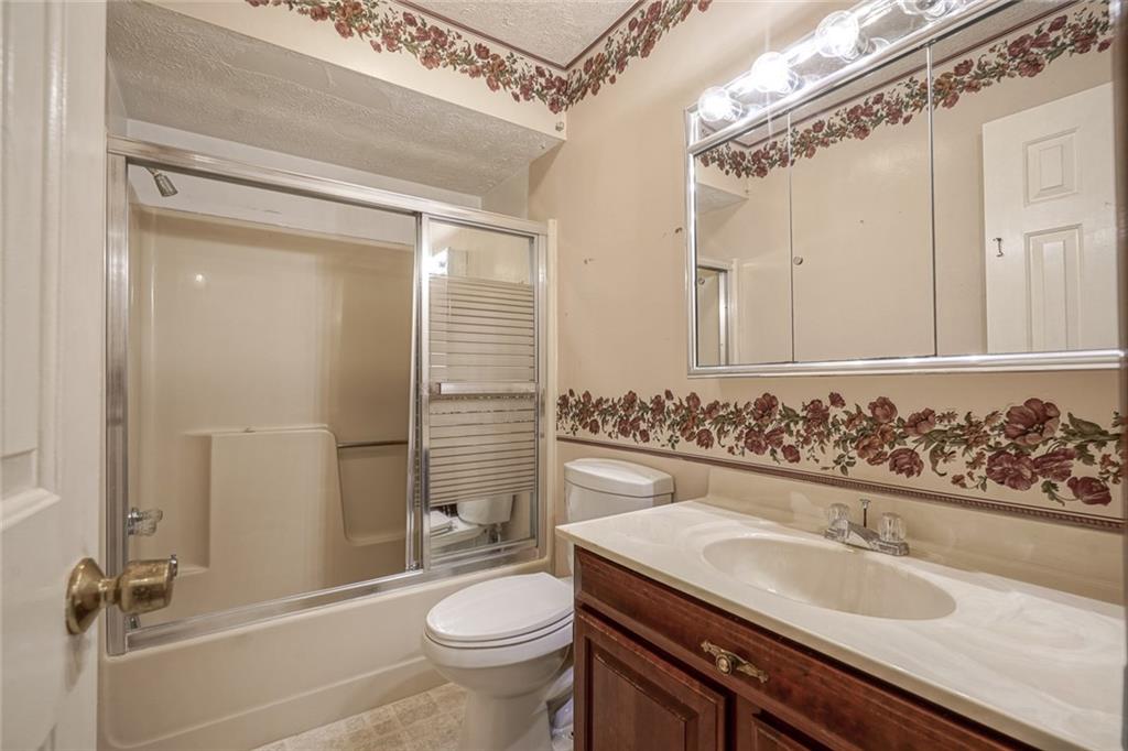 4329 Solun Road Indianapolis, IN 46221 - Photo 19 of 35 Gallery Image 19