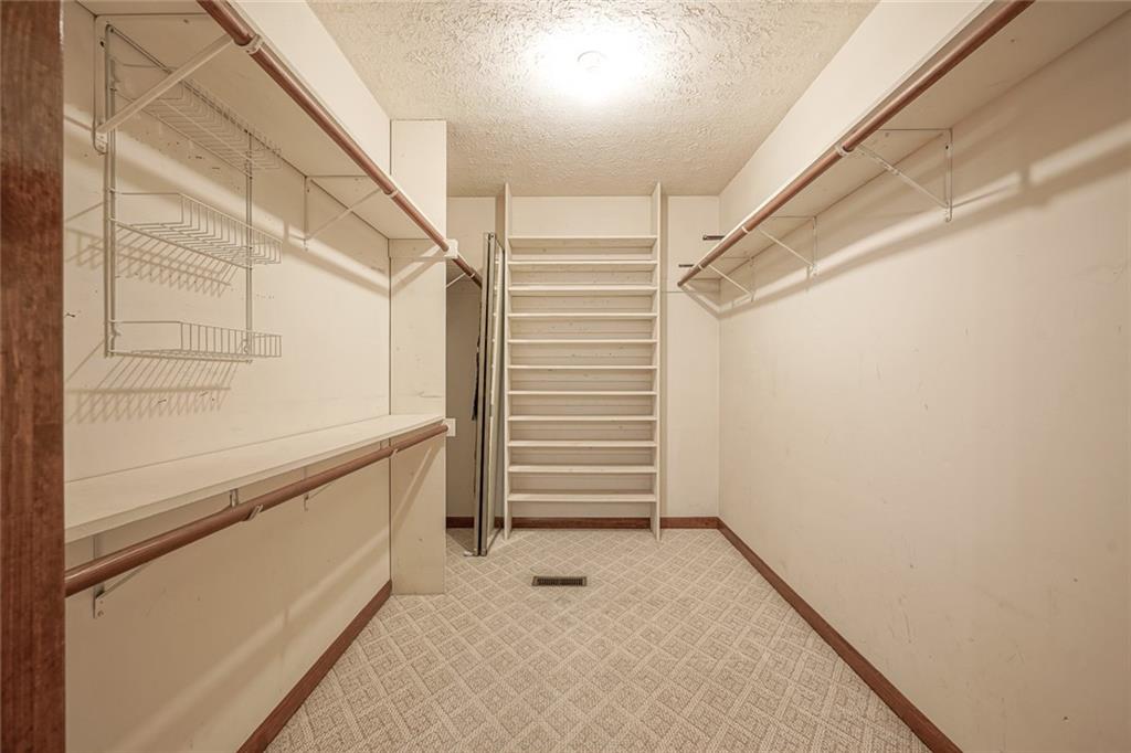 4329 Solun Road Indianapolis, IN 46221 - Photo 25 of 35 Gallery Image 25